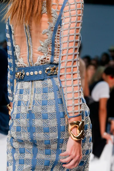 Look 62